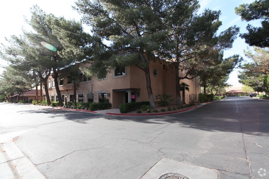 Primary Photo Of 175 E Reno Ave, Las Vegas Specialty For Lease
