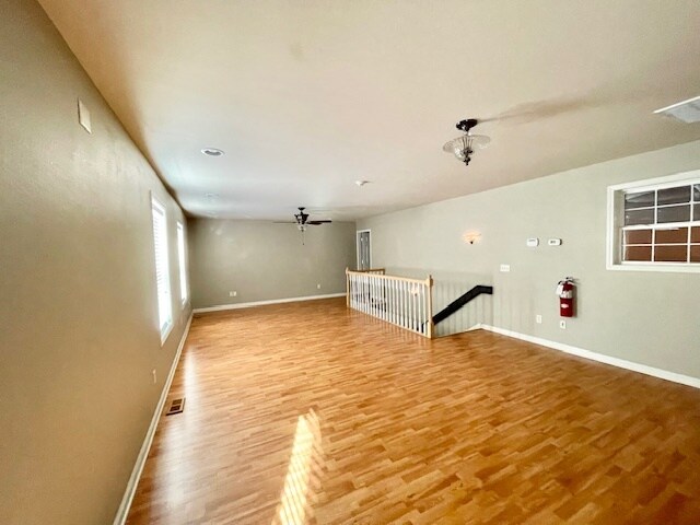 More Photos Of 475 Western Dr, Sikeston Flex For Sale