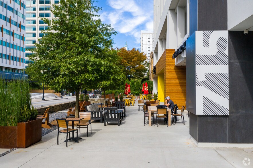 More Photos Of 715 Peachtree St NE, Atlanta Office For Lease