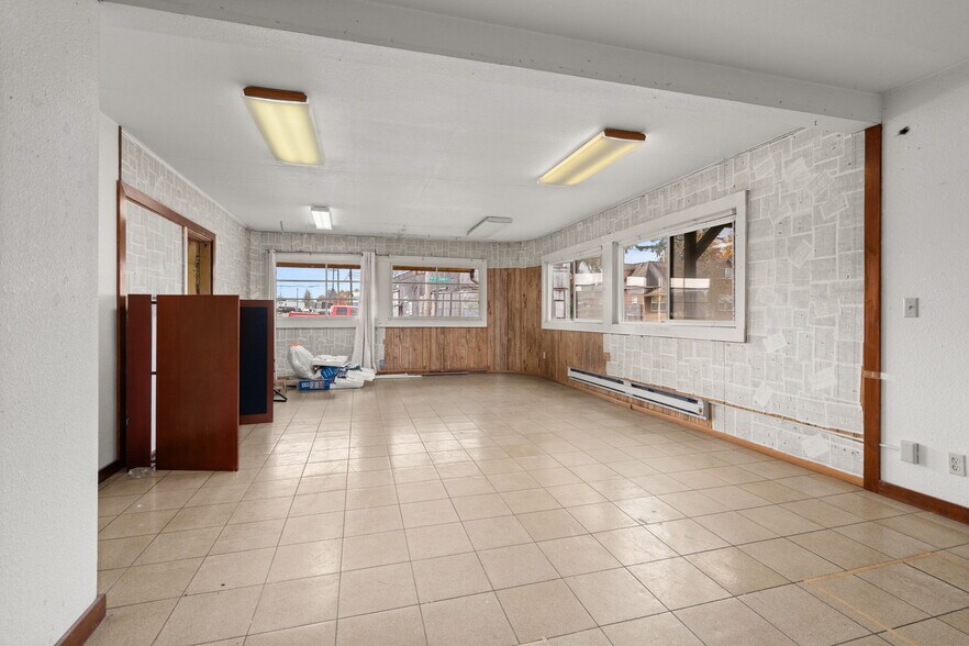 More Photos Of 733 NW State Ave, Chehalis Office Residential For Sale