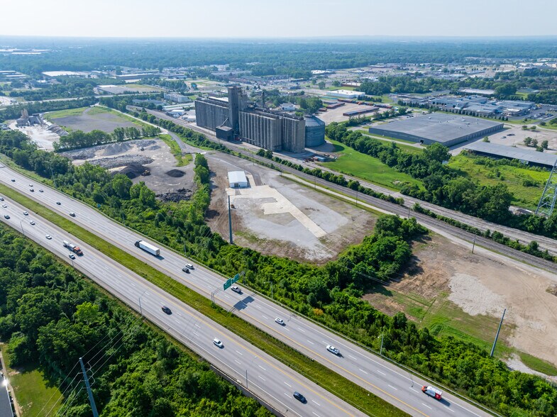 More Photos Of 4100 Truro Station Service Rd, Columbus Manufacturing For Sale