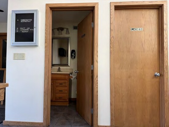 More Photos Of 760 Morrison Rd, Gahanna Office For Sale