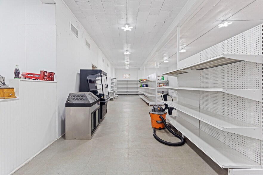 More Photos Of 3628 Brights Rd, Pittsville General Retail For Sale