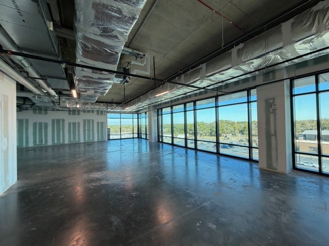 More Photos Of 511 Government Ave, Valparaiso Office For Lease