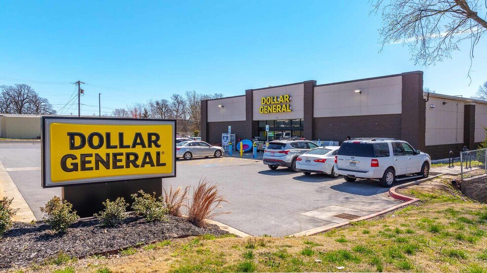 Primary Photo Of 1153 Wagon Wheel Rd, Springdale Freestanding For Sale