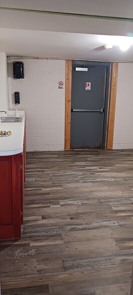 More Photos Of 713 College St, Portland Religious Facility For Sale