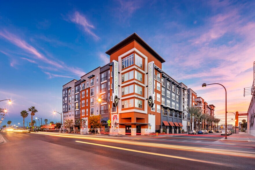 More Photos Of 901 E Fremont St, Las Vegas Coworking Space