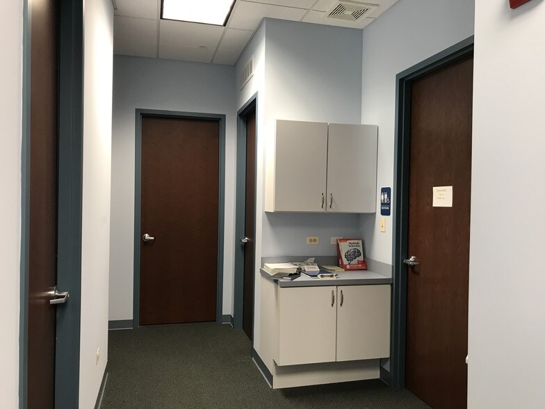 More Photos Of 28369 Davis Pky, Warrenville Office For Lease
