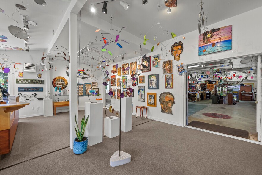 More Photos Of 8 Center St, West Stockbridge Restaurant For Sale