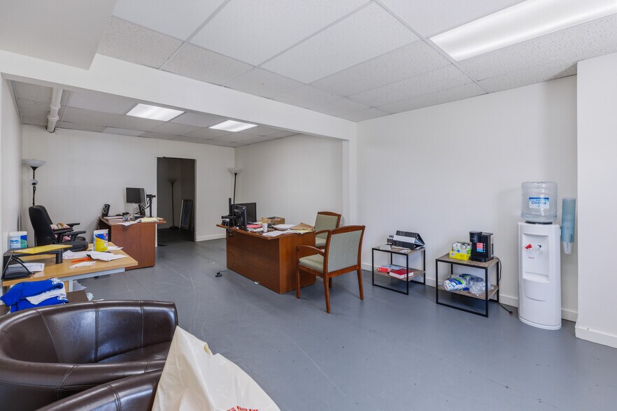 More Photos Of 36 Carpenter Street St, Keene Office For Sale