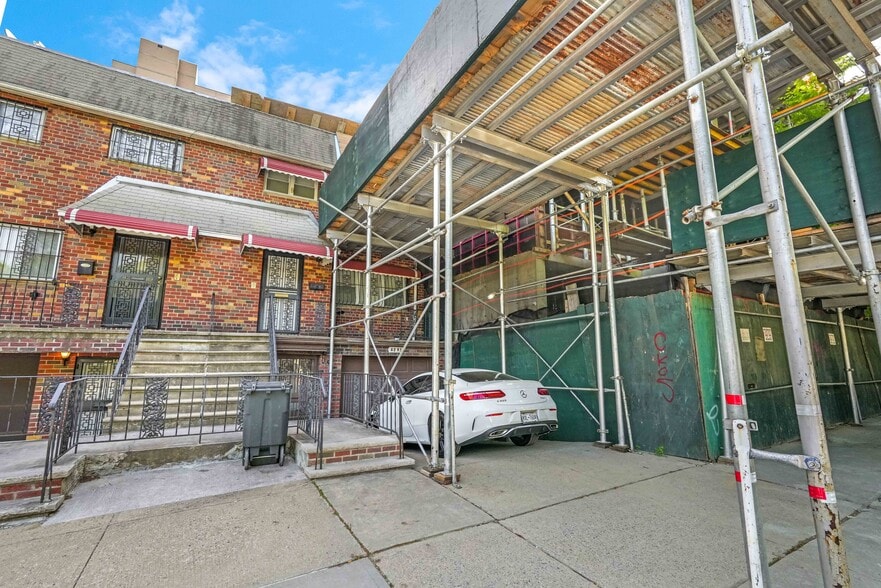 More Photos Of 11614 Grosvenor Ln, Kew Gardens Land For Sale
