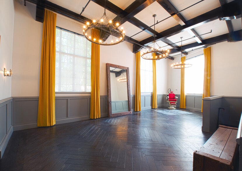 More Photos Of 1215 Bates Ave, Los Angeles Flex For Lease