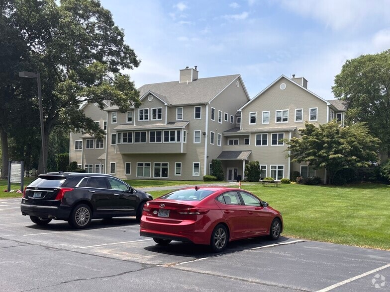 Primary Photo Of 1130 Ten Rod Rd, North Kingstown Office For Sale