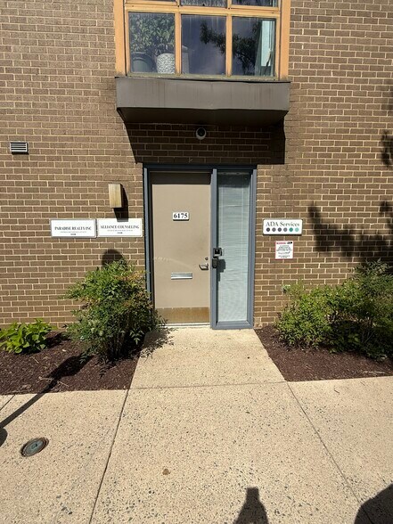 Primary Photo Of 6175 Executive Blvd, Rockville Medical For Lease