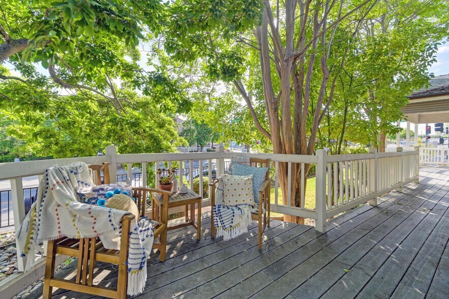 More Photos Of 512 Riley St, Folsom Office For Sale