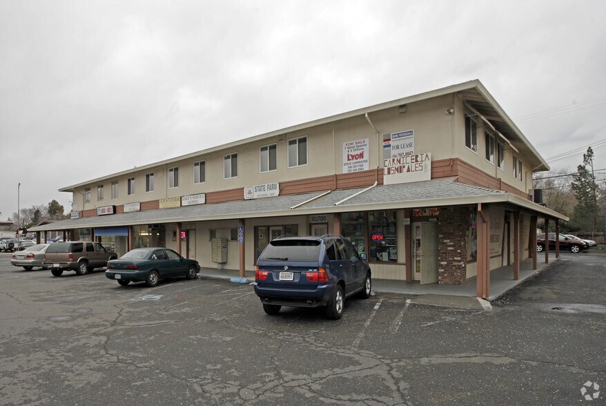 More Photos Of 3104-3120 Fulton Ave, Sacramento General Retail For Sale