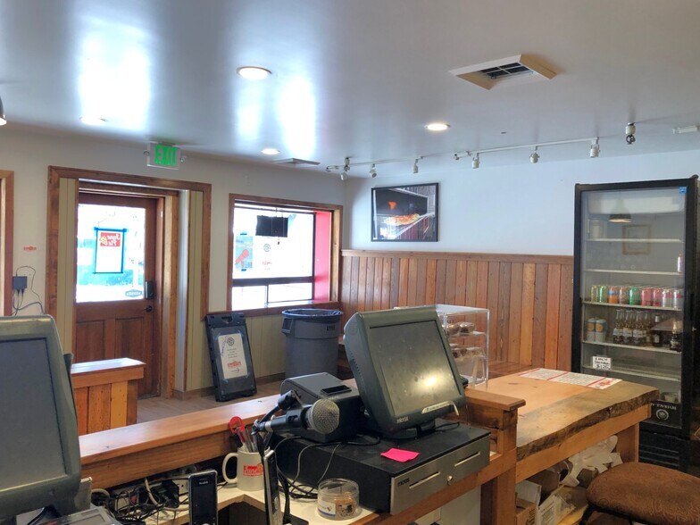 More Photos Of 2588 Highway 158, June Lake Storefront For Sale