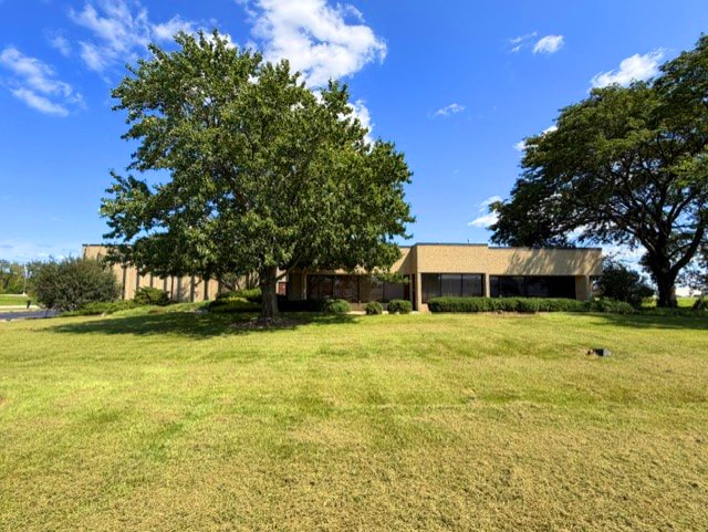 More Photos Of 7900 S Route 31, Crystal Lake Warehouse For Lease