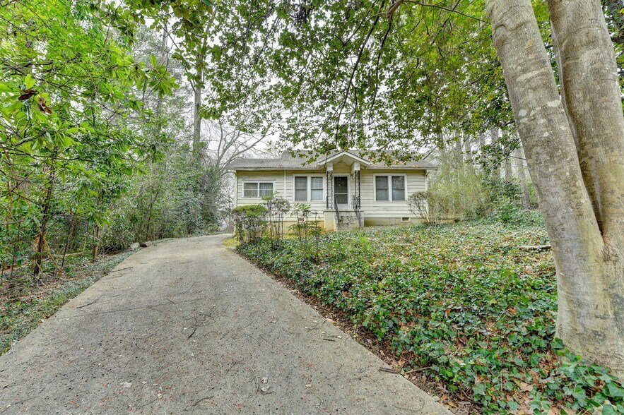 Primary Photo Of 3928 Wieuca Rd NE, Atlanta Land For Sale
