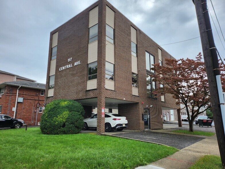 Primary Photo Of 117 Central Ave, Hackensack Office Residential For Sale