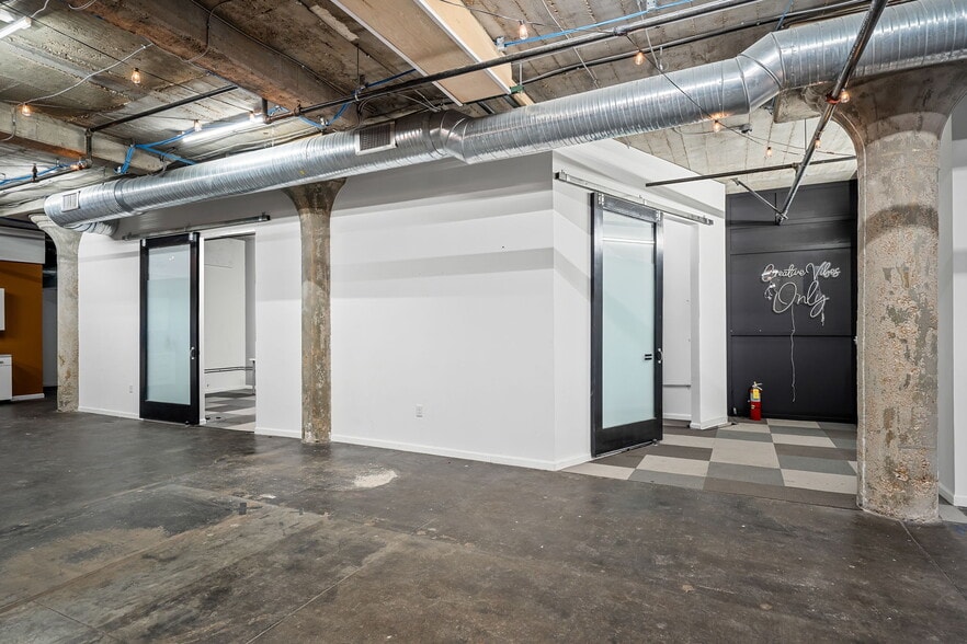 More Photos Of 511 N Garrison Ave, Saint Louis Office For Lease