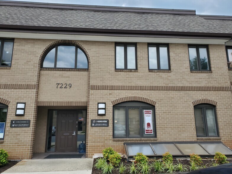 More Photos Of 7221-7231 Hanover Pky, Greenbelt Medical For Sale