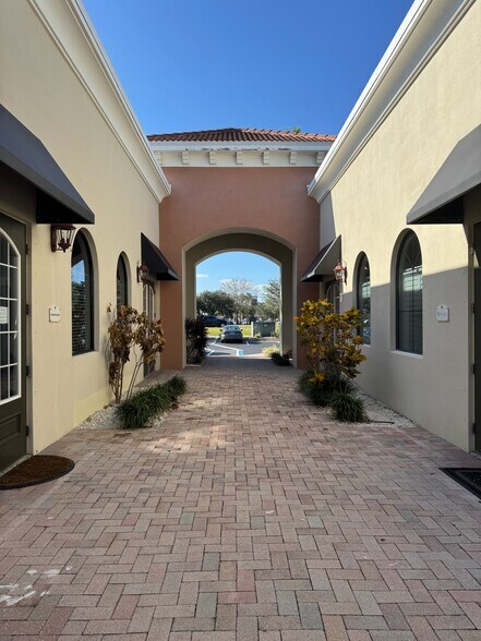 More Photos Of 5460-5466 Village Dr, Rockledge Unknown For Lease