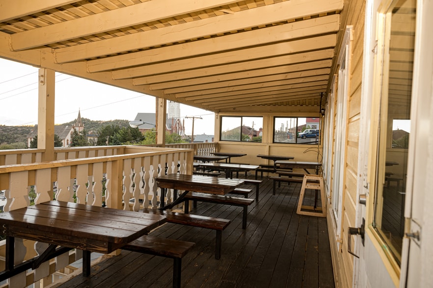 More Photos Of 5 N C St, Virginia City Restaurant For Lease