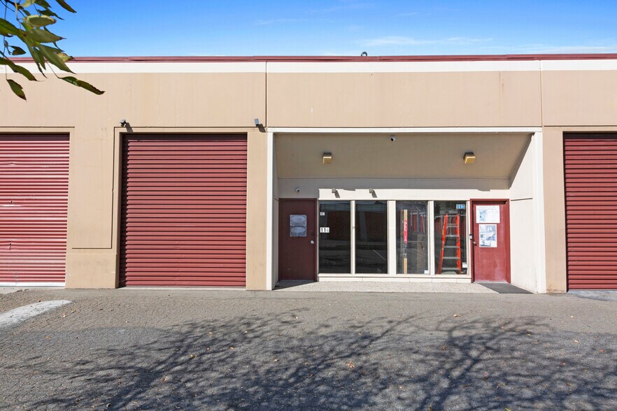 More Photos Of 4450 Enterprise St, Fremont Manufacturing For Sale