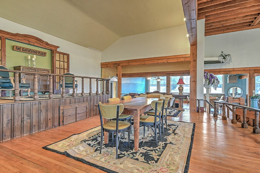 More Photos Of 19407 Bethel Rd, Abingdon Flex For Sale