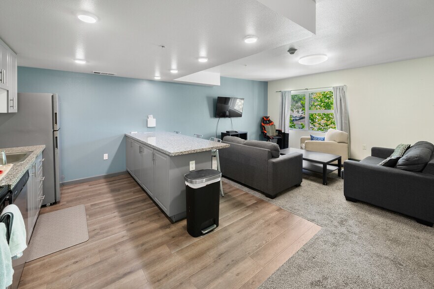 More Photos Of 1385 N Virginia St, Reno Apartments For Sale