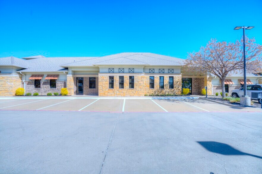 More Photos Of 3492 Long Prairie Rd, Flower Mound Office Residential For Lease
