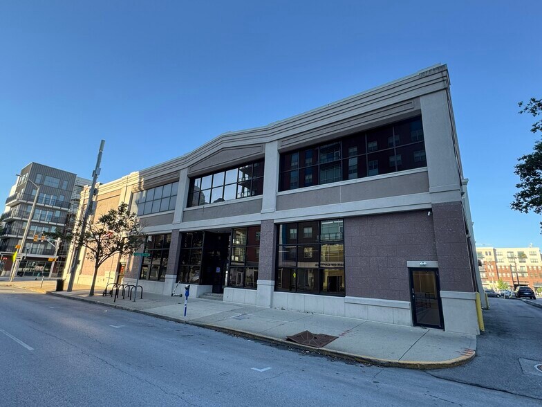 More Photos Of 500-502 N Capitol Ave, Indianapolis Loft Creative Space For Lease