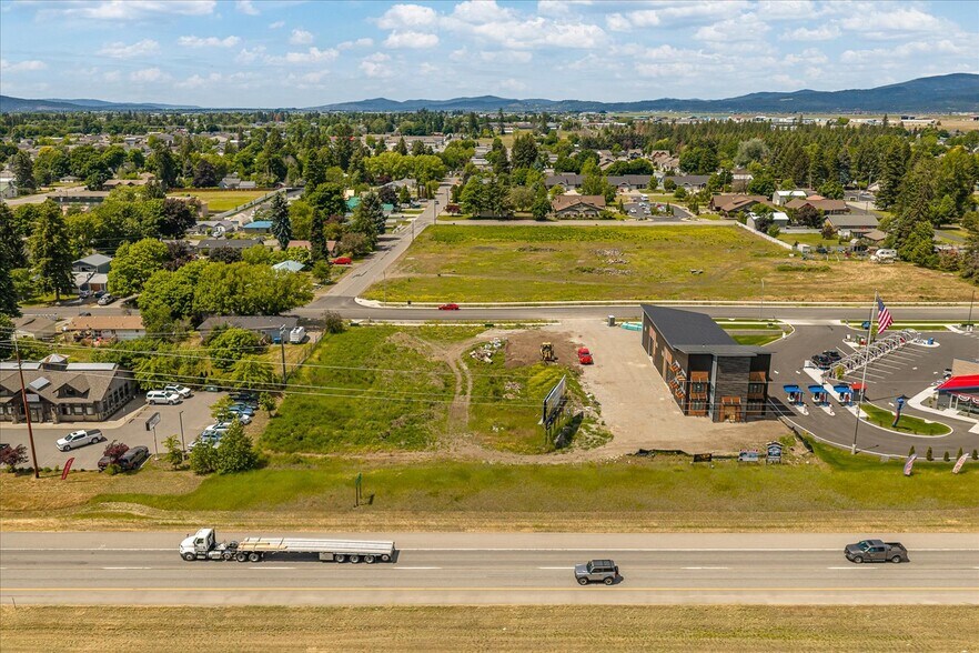 More Photos Of 9878 Kirkpatrick st, Hayden Office For Sale