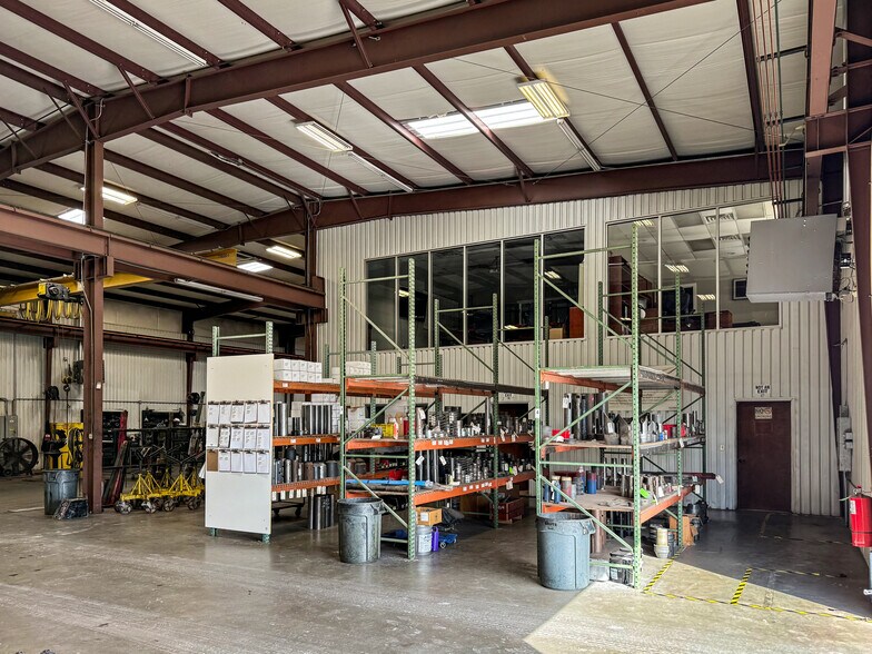 More Photos Of 7710 W Highway 80, Midland Office For Sale