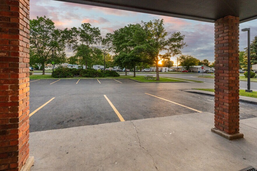 More Photos Of , Bozeman Unknown For Sale