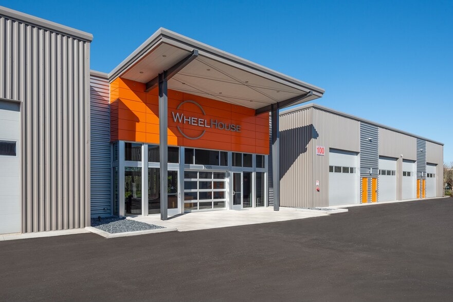 More Photos Of 14105 Wm Davis Pky, Jacksonville Warehouse For Sale