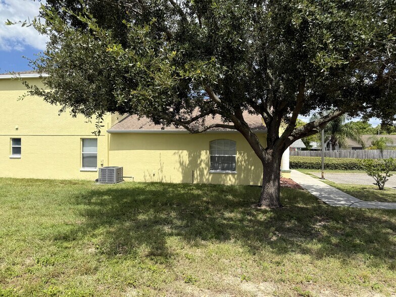 More Photos Of 9715 Palm Ave, Port Richey Apartments For Sale