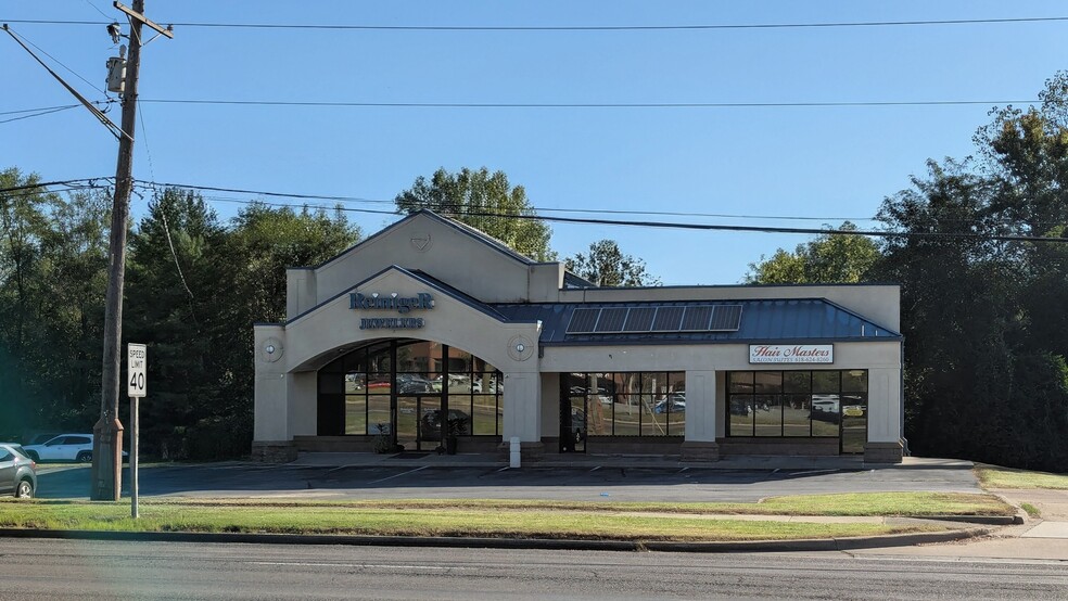 Primary Photo Of 2704 Illinois St, Swansea Freestanding For Lease