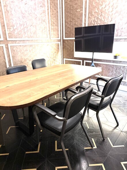 More Photos Of 4200 17th St, San Francisco Storefront Retail Office For Lease