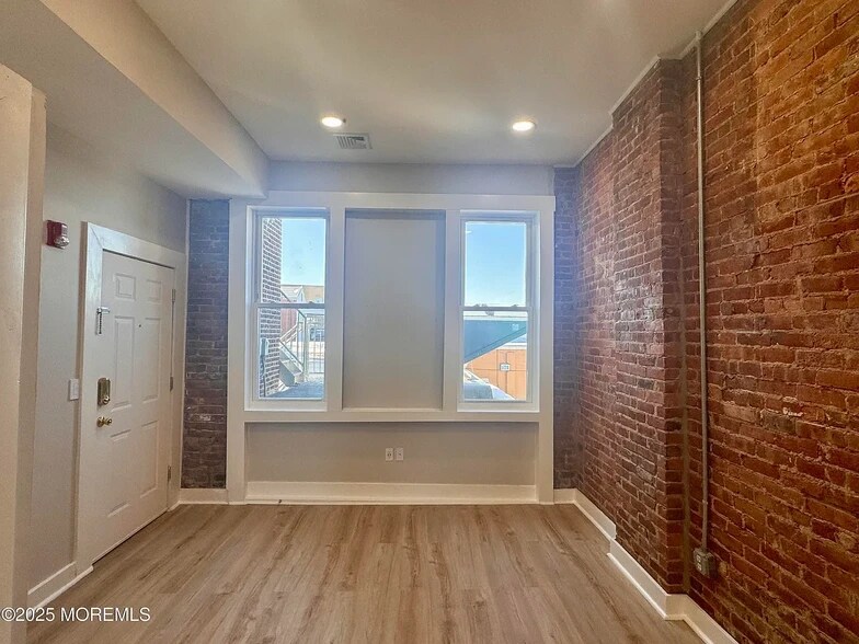 More Photos Of 38 Broad St, Keyport Apartments For Sale