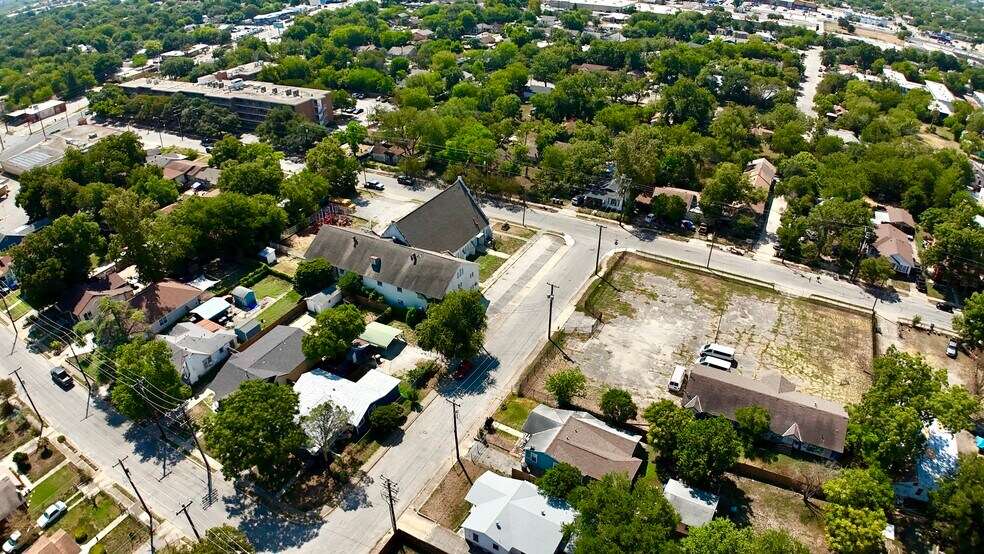 More Photos Of 507 E Mayfield Blvd, San Antonio Religious Facility For Sale