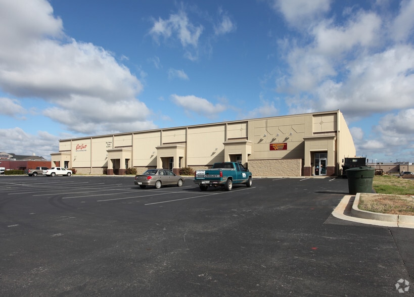 Primary Photo Of 150 Osigian Blvd, Warner Robins Distribution For Lease