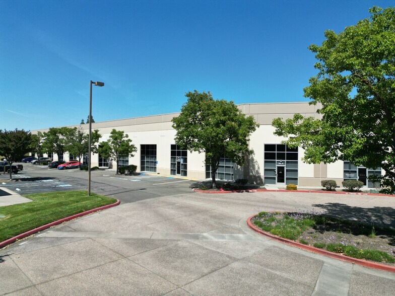More Photos Of 3620 Industrial Blvd, West Sacramento Warehouse For Lease
