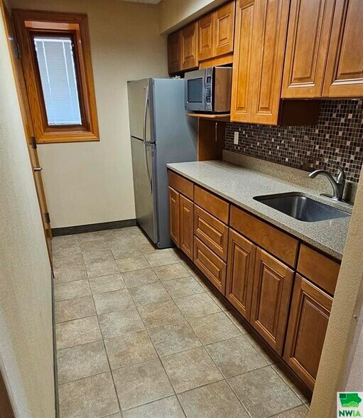 More Photos Of 700 Jackson St, Sioux City Medical For Sale