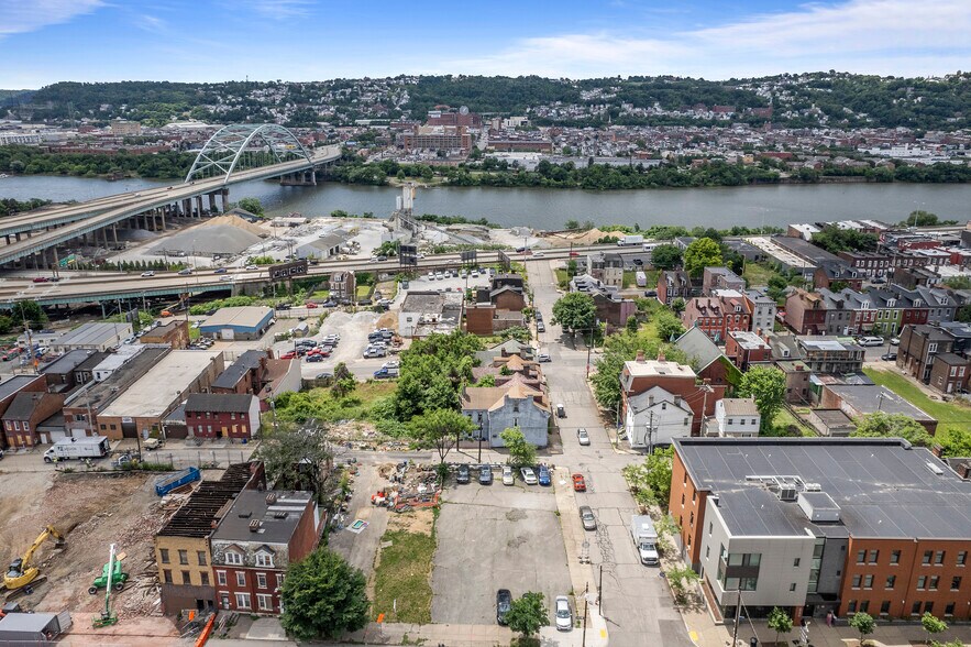More Photos Of 2100 5th Ave, Pittsburgh Land For Sale