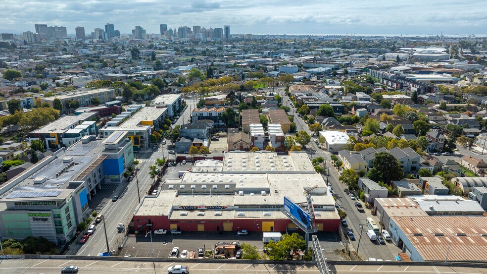 More Photos Of 3421 Louise St, Oakland Specialty For Sale