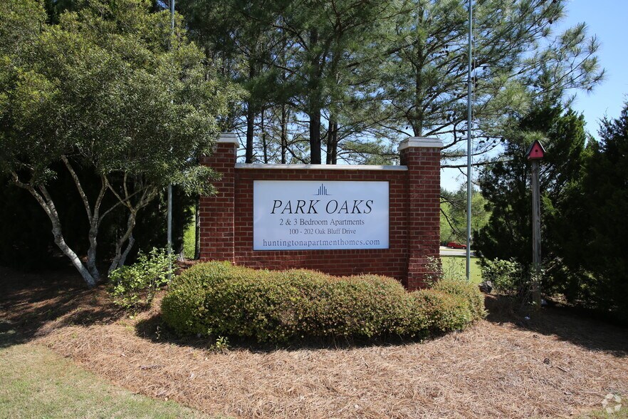 More Photos Of 100-202 Oak Bluff Dr, Athens Apartments For Sale