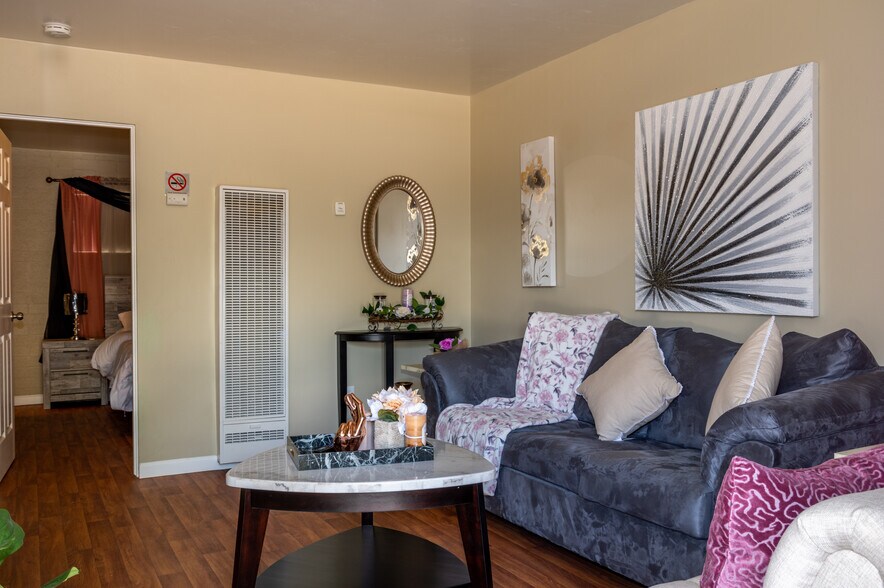 More Photos Of 4302 E Bellevue St, Tucson Apartments For Sale