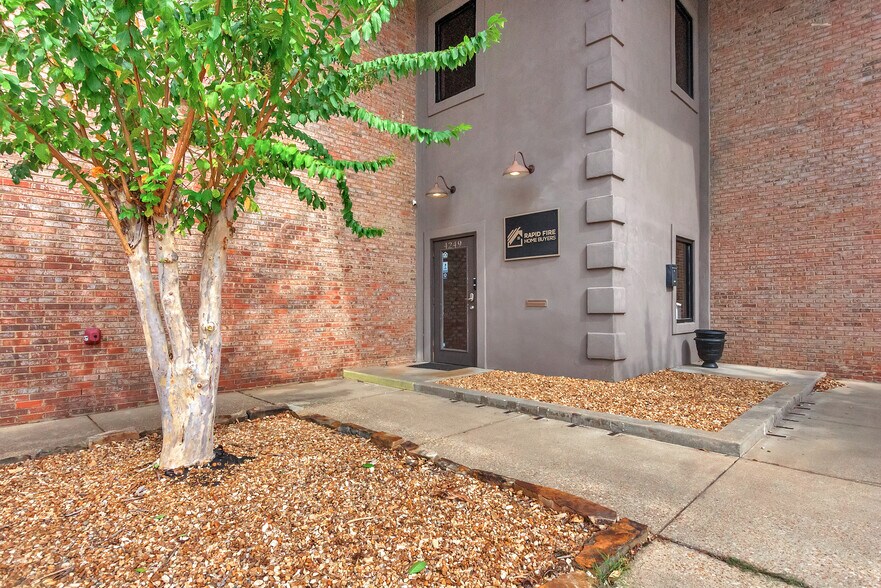 More Photos Of 4249 Lomac St, Montgomery Medical For Lease